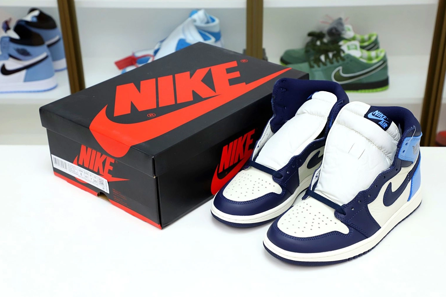 RETRO 1 HIGH 'OBSIDIAN' OG JORDAN AIR 1211